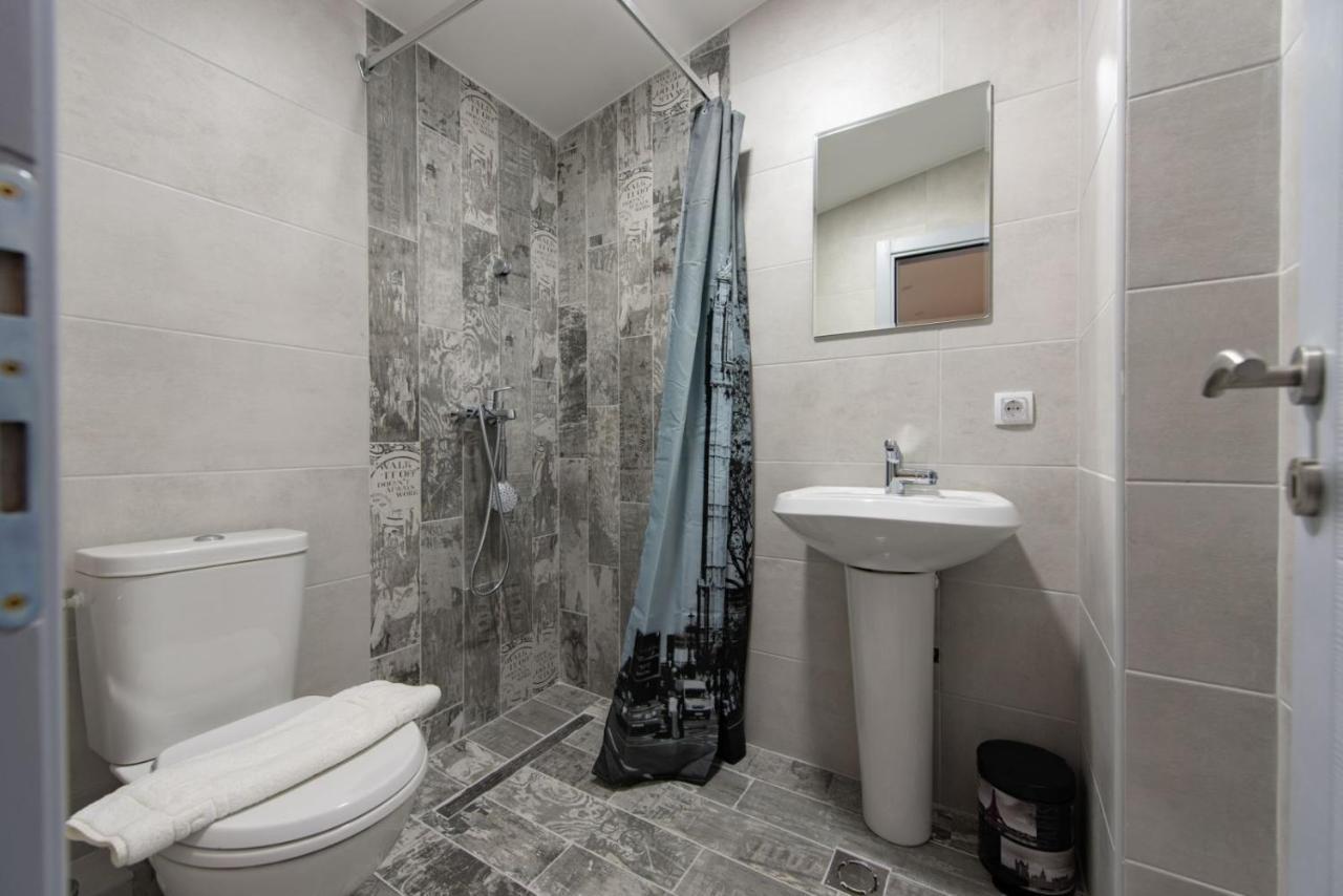 Studio Apartments Bulevar Podgorica Kültér fotó