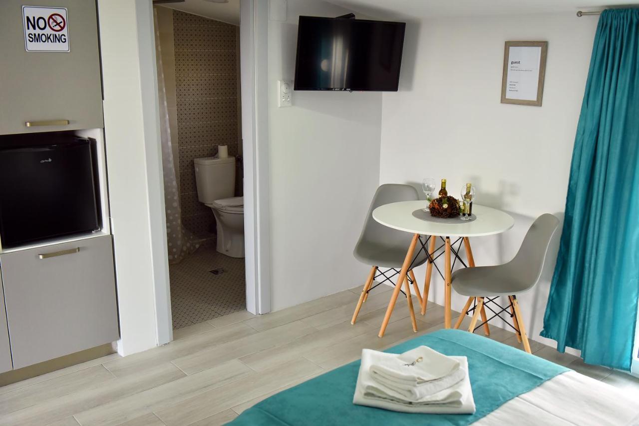 Studio Apartments Bulevar Podgorica Kültér fotó